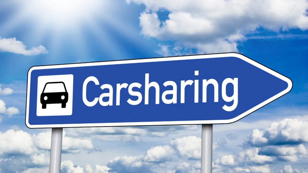 Tbilisidə elektromobillərin kirayələnmə servisi "Carsharing" işləməyə başladı