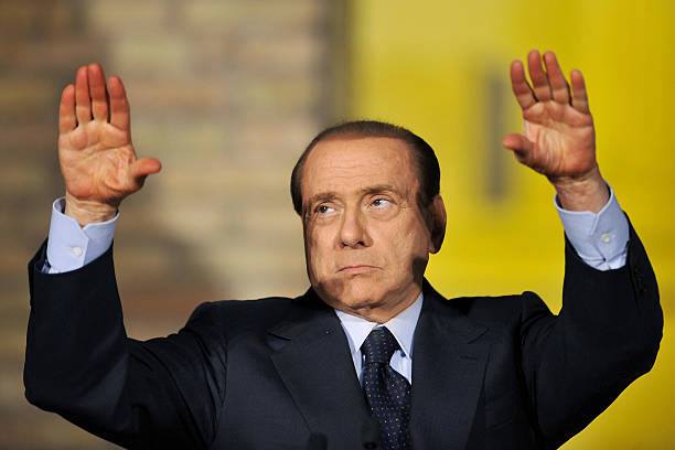 Сильвио Берлускони примет участие в выборах в Европарламент