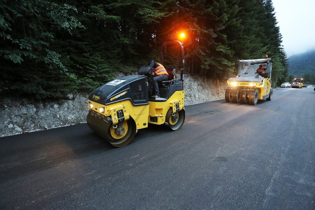 В Гурии планируется реабилитация до 70 км дорог и ремонт до 240 км дорожного покрытия