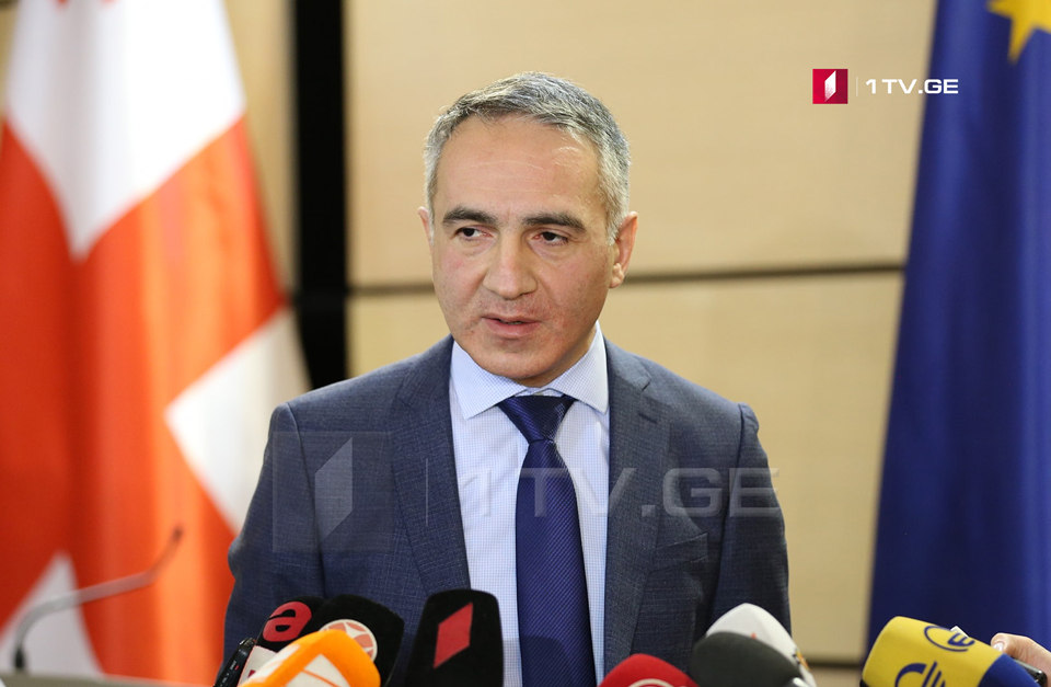 Mikheil Batiashvili: Consultations on the abolishment of graduate exams for the 12th graders are ongoing