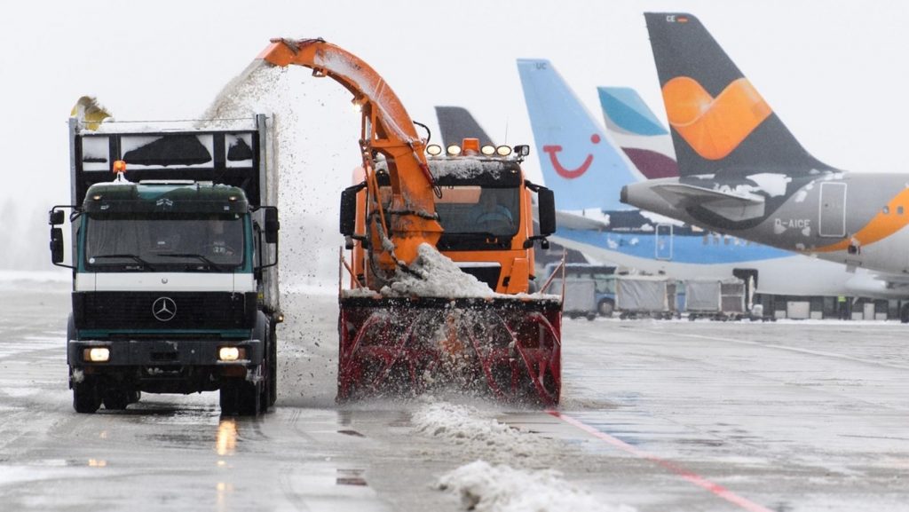140 рейсов отложены в Мюнхенском аэропорту из-за снегопада