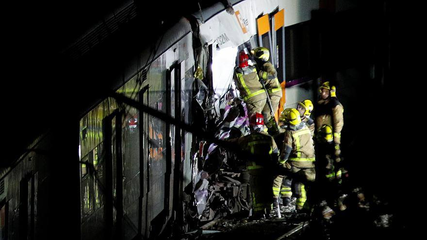 One dead, four injured in Spanish train collision