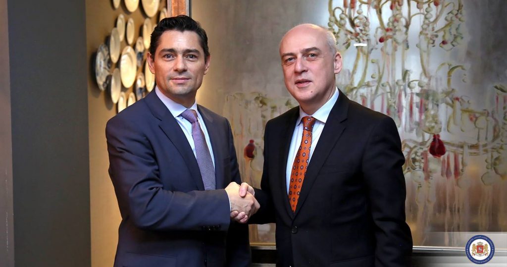 Давид Залкалиани встретился в Вашингтоне с представителем временного президента Венесуэлы в США