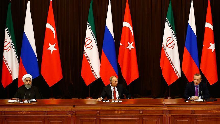 Президенты России, Турции и Ирана обсудили сирийский кризис на трехстороннем саммите в Сочи