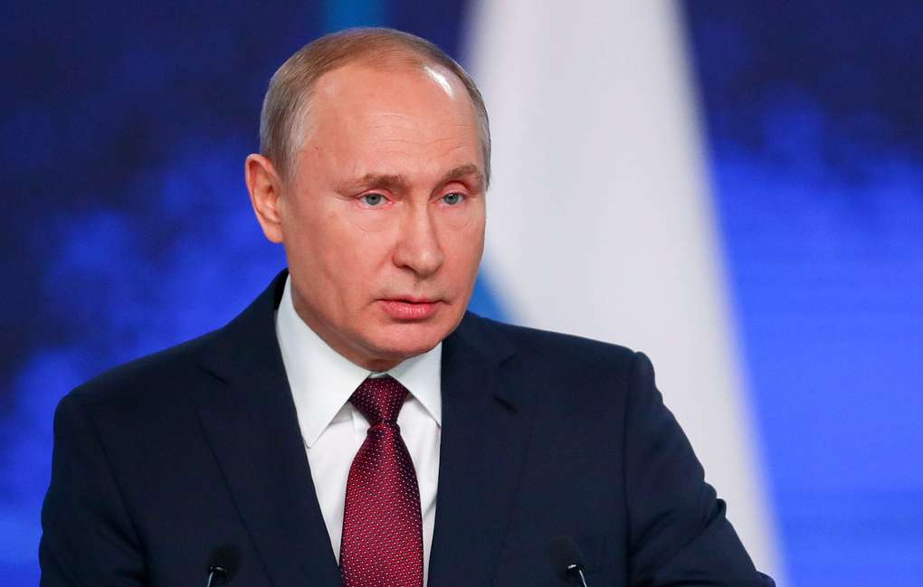 Владимир Путин заявляет, что Россия готова направить ракеты и на США