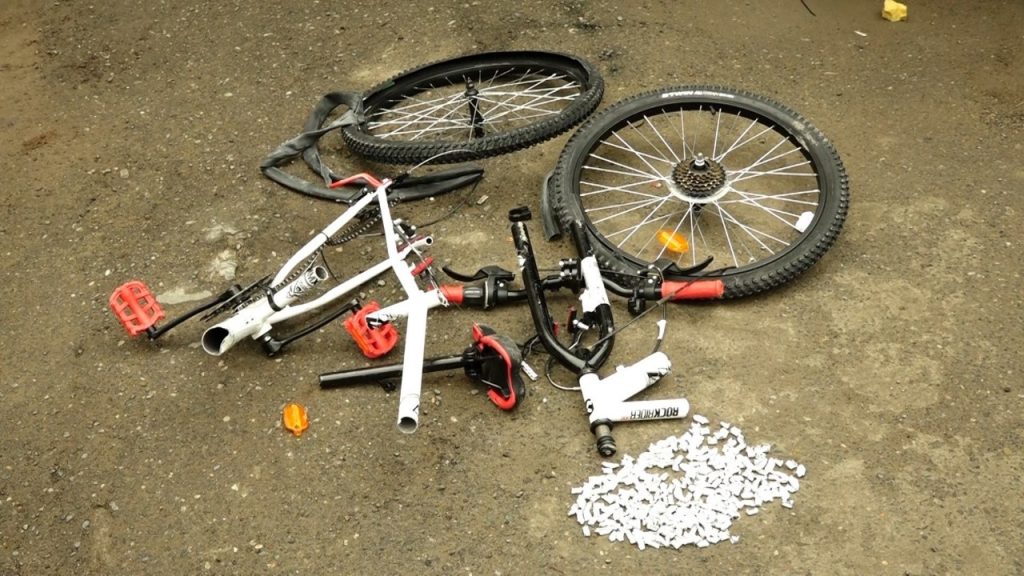 МВД задержало два лица, которые спрятали 268 таблеток "Subutex" в велосипеде и отправили его из Италии по почте