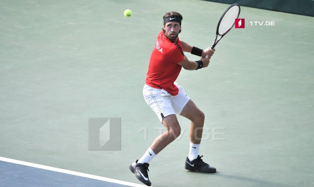 Николоз Басилашвили победил - теннисист прошел в четвертьфинал турнира в Дубае