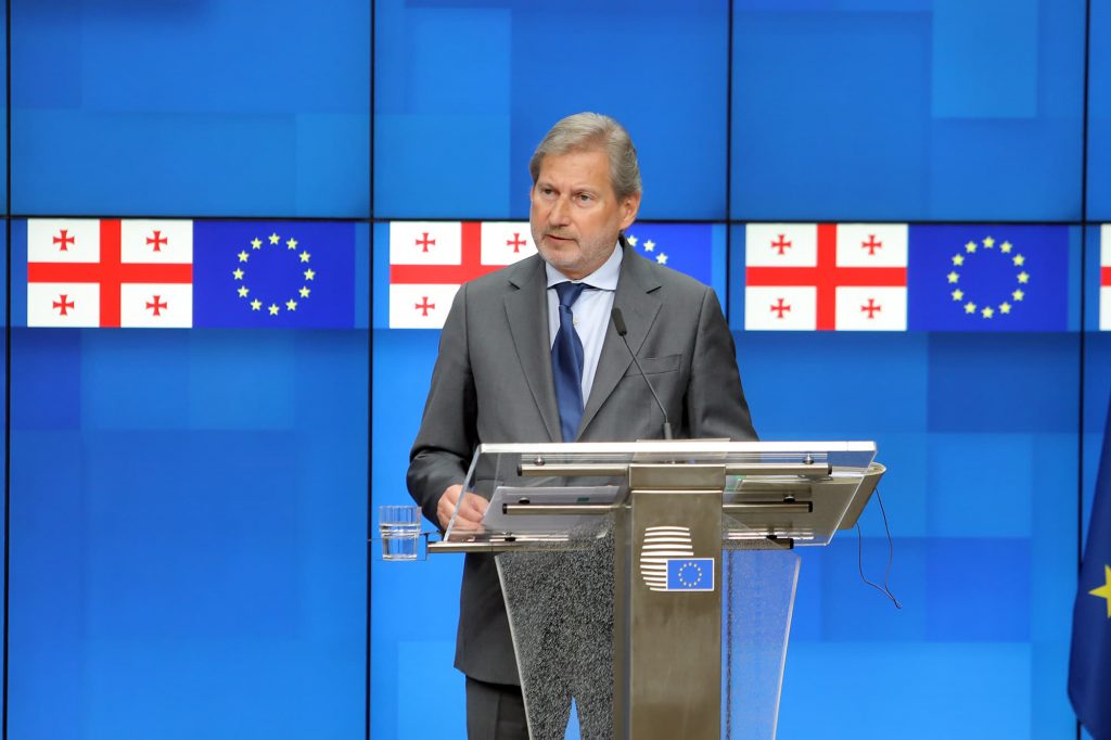 Johannes Hahn – Georgian citizens will not be granted asylum in Europe since Georgia is a safe country