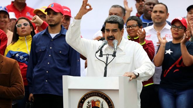 Николас Мадуро поблагодарил армию Венесуэлы за проявление к нему лояльности