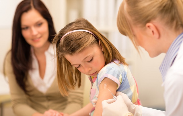 Italy bans unvaccinated children from school