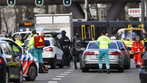 Son məlumata görə, Hollandiyada atəş nəticəsində üç nəfər həlak olub