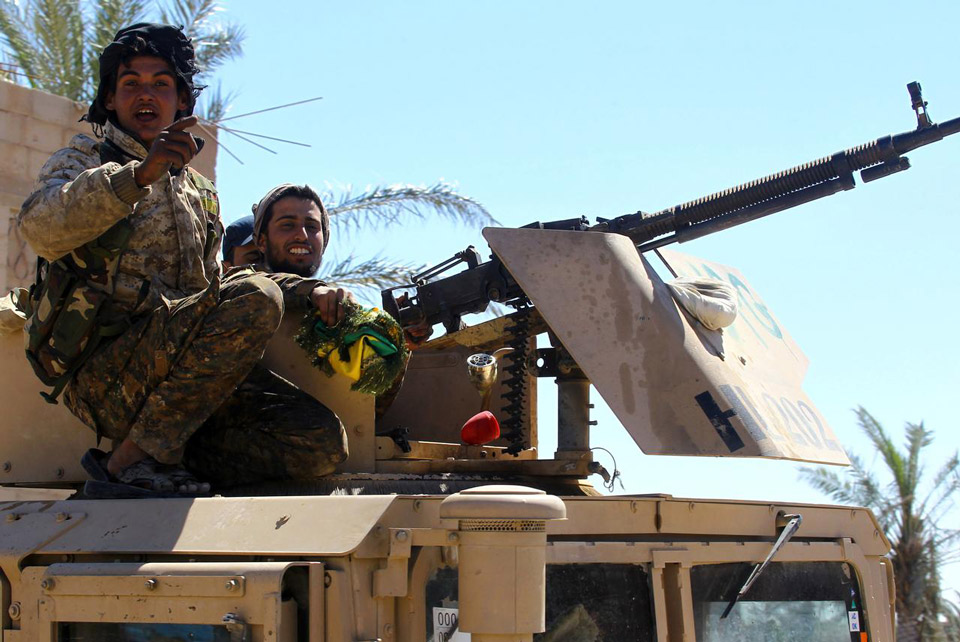 Курдские боевики захватили в плен 157 членов "Исламского государства"