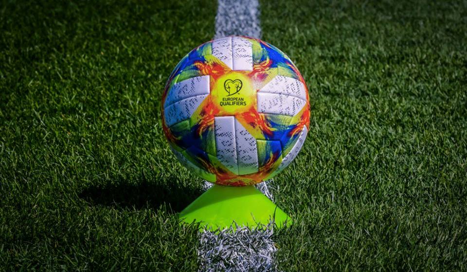 УЕФА показал мяч отборочного турнира Евро 2020