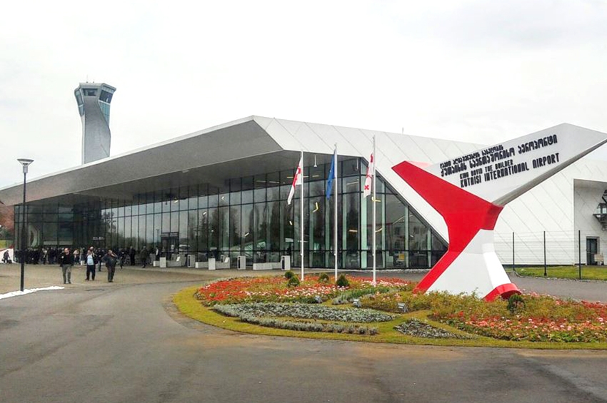 Kutaisi and Batumi Airports are among leaders with passenger flow increase