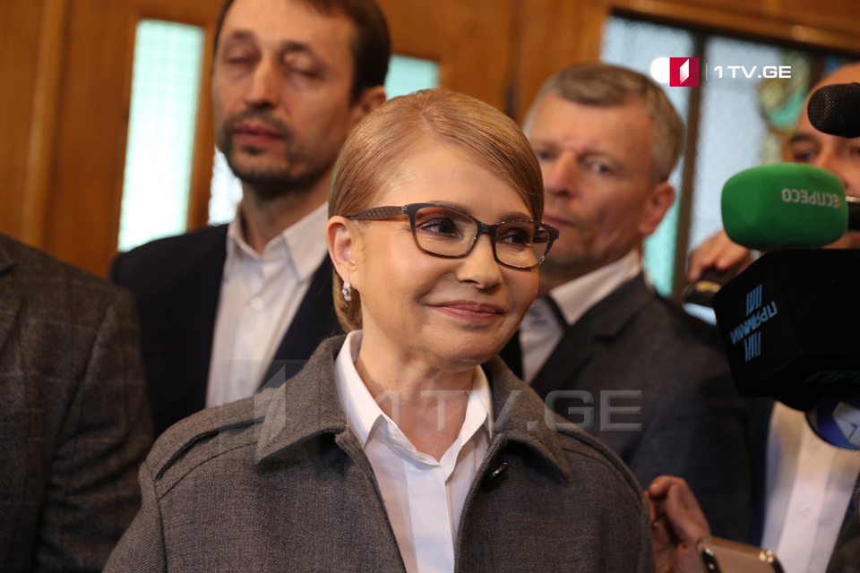 Юлия Тимошенко - Верю, что в Украине начнется новая эпоха (фото)