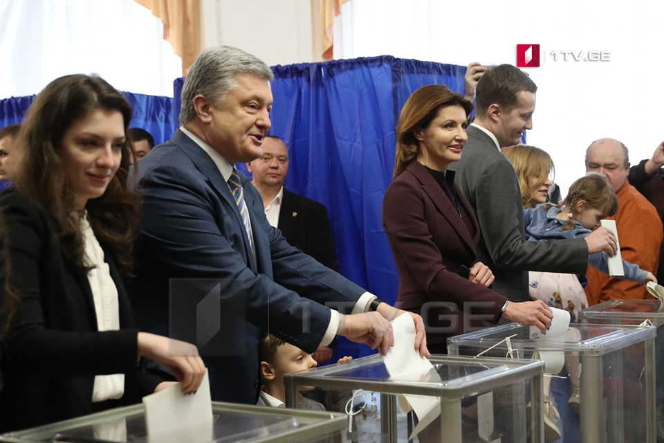 Петро Порошенко - Я и моя семья проголосовали за Украину (фото)