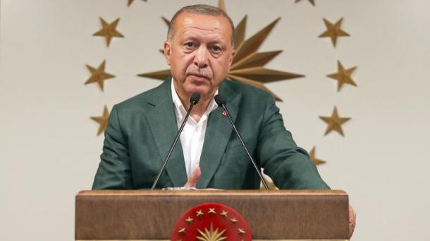 Партия Реджепа Тайипа Эрдогана выигрывает выборы в более чем 30-ти провинциях