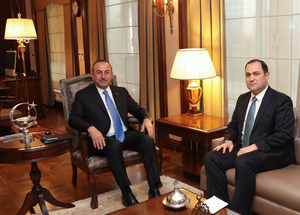 Посол Грузии встретился с министром иностранных дел Турции
