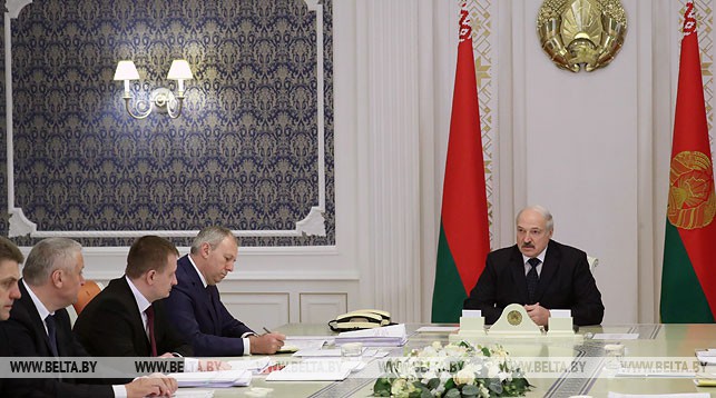 Александр Лукашенко - Добро, которое мы делаем для России, всегда оборачивается нам злом
