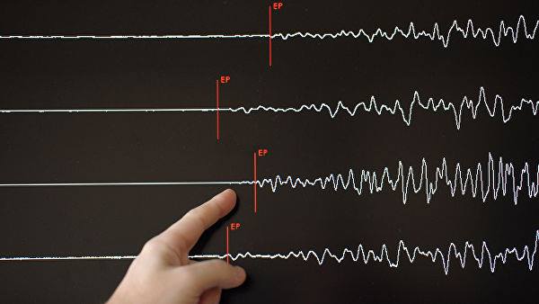 На острове Сулавеси в Индонезии произошло сильное землетрясение, объявлена угроза цунами