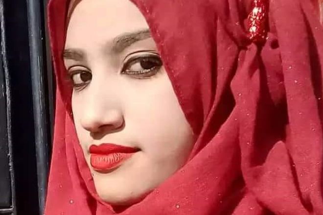 Banqladeşdə 19 yaşlı qızı cinsi zorakılıq faktını polisə bildirdiyinə görə diri-diri yandırdılar