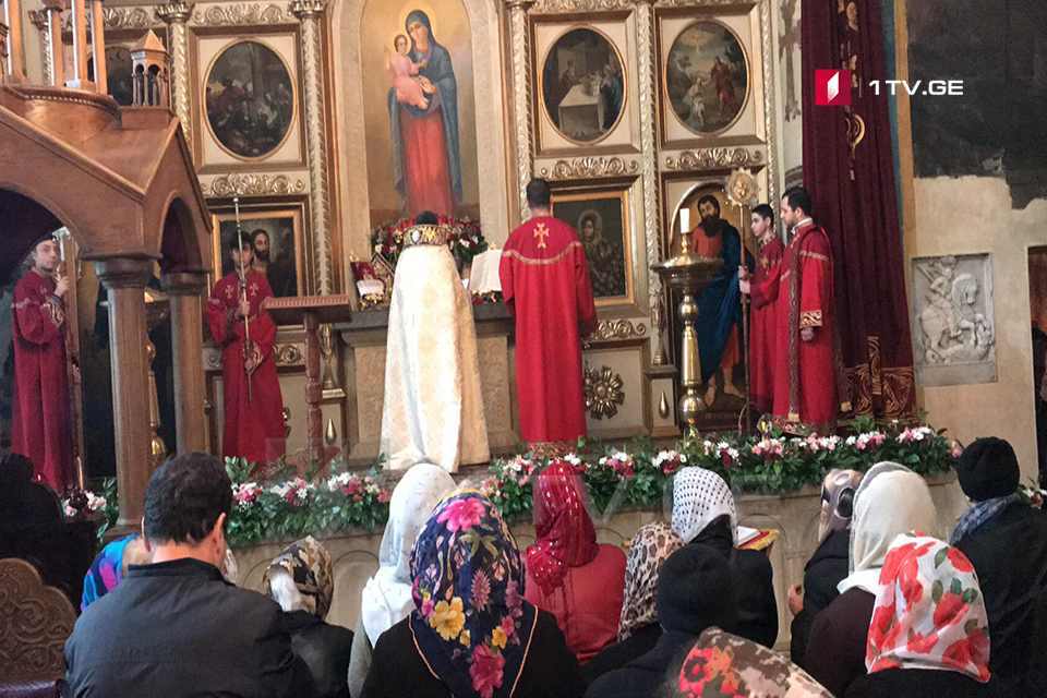 Армянская Апостольская Церковь сегодня празднует Пасху