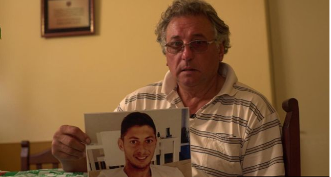 Отец футболиста Эмиллиано Сала умер спустя месяца после смерти сына