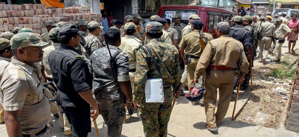 В результате взрыва в Индии погибло 15 членов сил безопасности