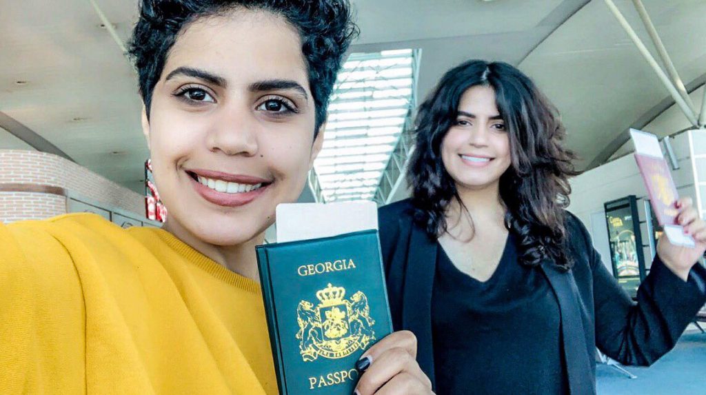 Бежавшие в Грузию из Саудовской Аравии сестры получили убежище и покинули Грузию