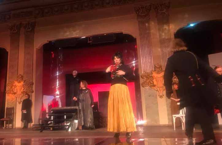 В театре Руставели состоится премьера спектакля «Последняя царица»