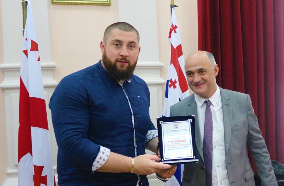Лаше Талахадзе присвоено звание почетного гражданина Батуми