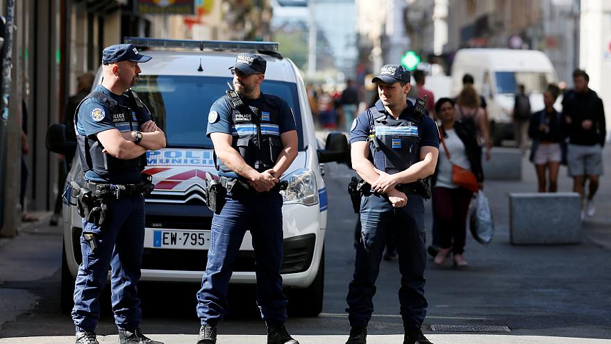 Полиция задержала подозреваемого в организации взрыва в Лионе