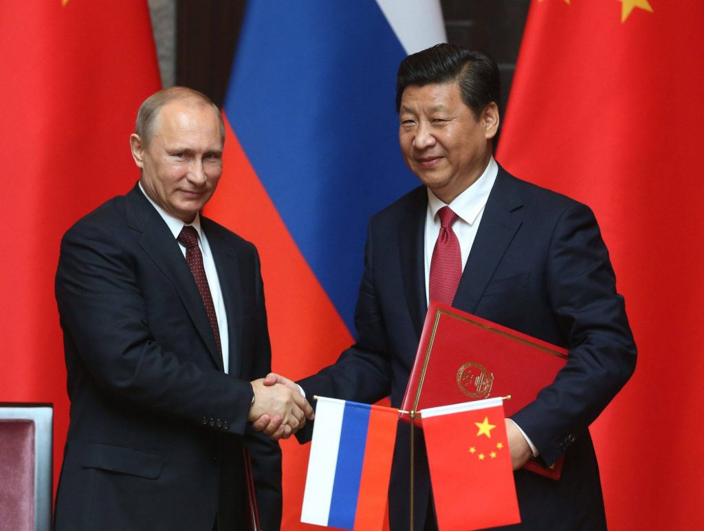Лидер Китая посетил с официальным визитом прибыл в Россию