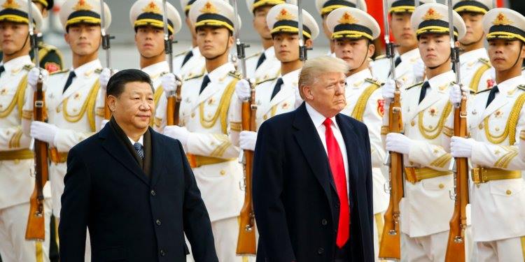 Дональд Трамп угрожает Китаю ввести пошлины на 300 млрд долларов