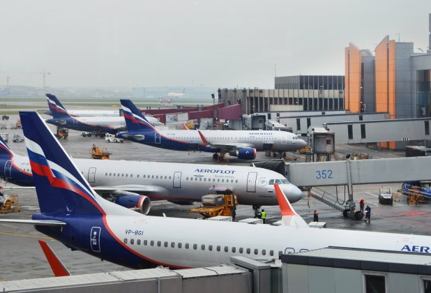 "Коммерсантъ" - Из-за запрета прямых авиаперевозок в Грузию, российские авиакомпании потеряют от 36 до 48 млн. долларов
