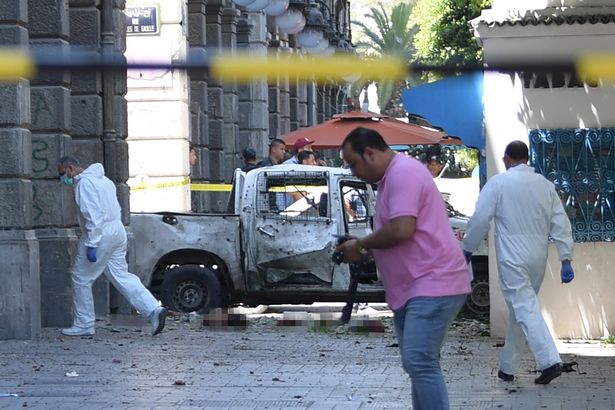 «France-Presse» -Два мощных взрыва прогремели в столице Туниса
