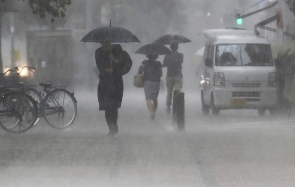 Ուժգին անձրևի պատճառով Ճապոնիայի երեք քաղաքներից տարհանում են 800 հազար մարդու