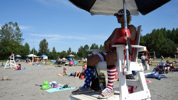 Alaska heatwave: Anchorage hits record temperature