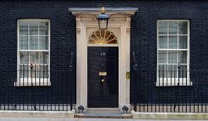 После назначения Бориса Джонсона премьер-министром пятнадцать министров покинули кабмин Великобритании