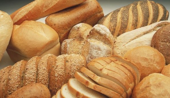 Глава Ассоциации производителей муки заявляет, что цена на хлеб может вырасти из-за обесценения лари