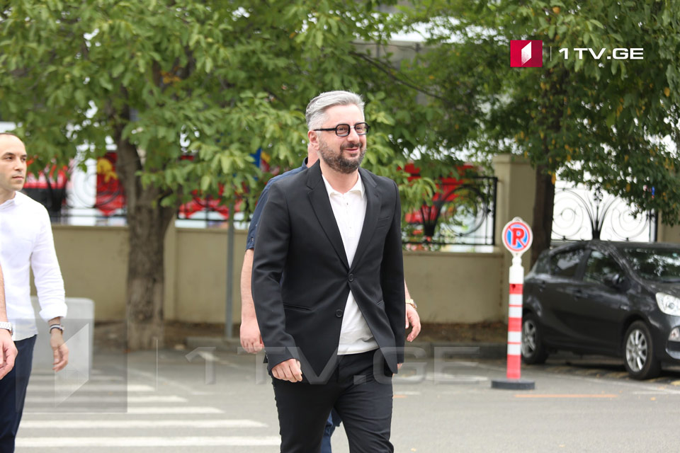 Nika Gvaramia arrived at Tbilisi City Court