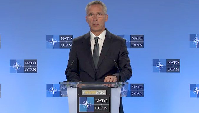 Йенс Столтенберг - У НАТО нет намерений размещать в Европе новые ядерные ракеты наземного базирования