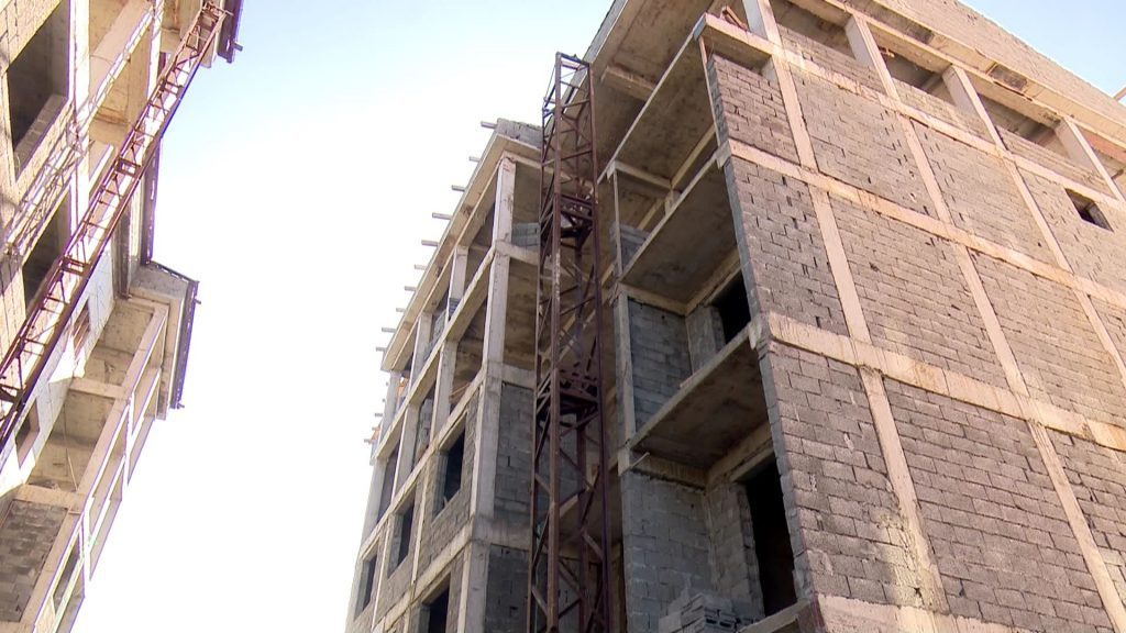 В Тбилиси провели проверку 54-х строительных объектов и на всех были выявлены нарушения стандартов безопасности
