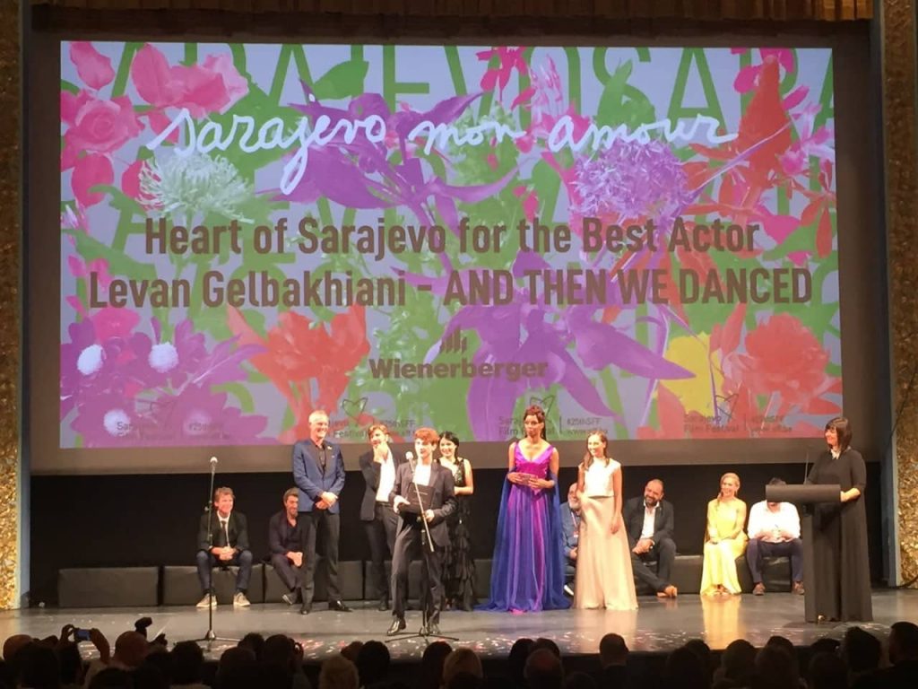Леван Гелбахиани получил приз за лучшую мужскую роль на кинофестивале в Сараево