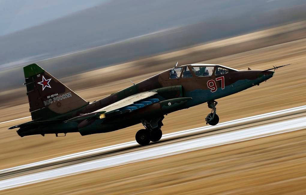 Sukhoi-25UB fighter-bomber crashes in North Caucasus
