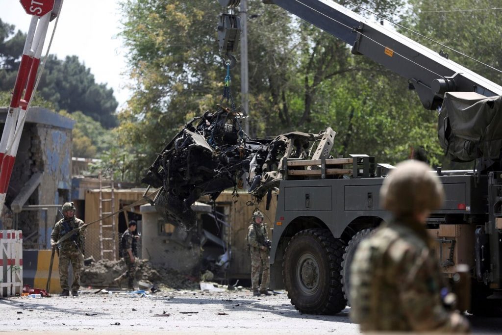 В столице Афганистана убиты два солдата НАТО