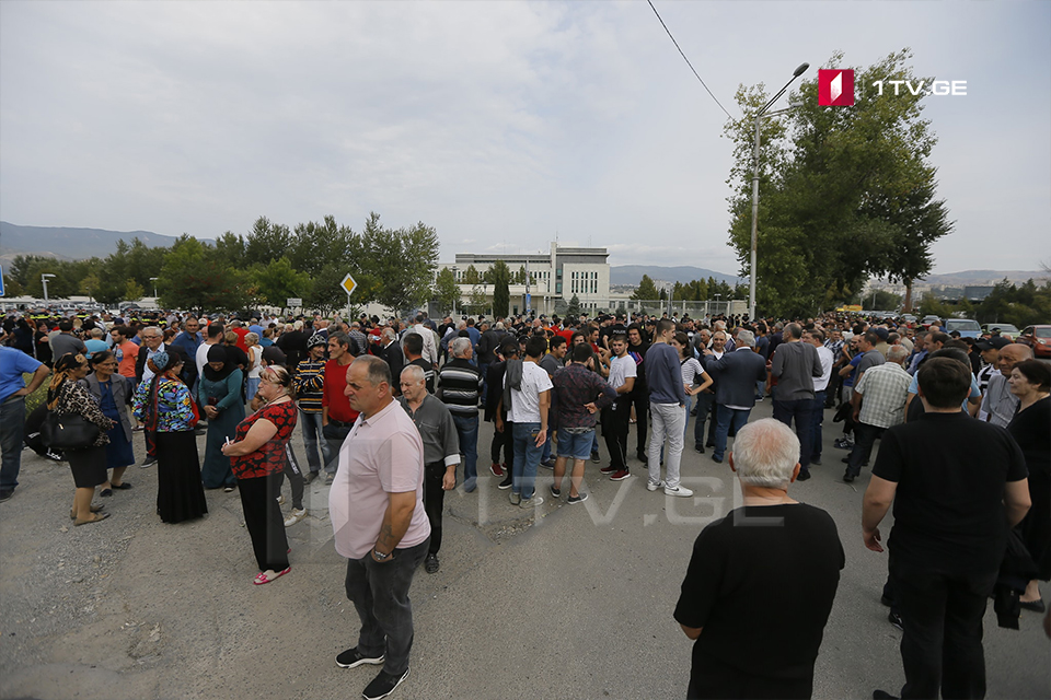 "Альянс патриотов" проводит акцию протеста около посольства США в Грузии
