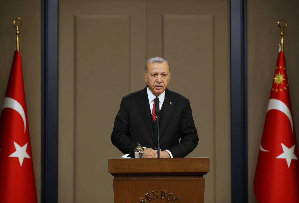 Президент Турции пригрозил перенаправить сирийских беженцев в Европу
