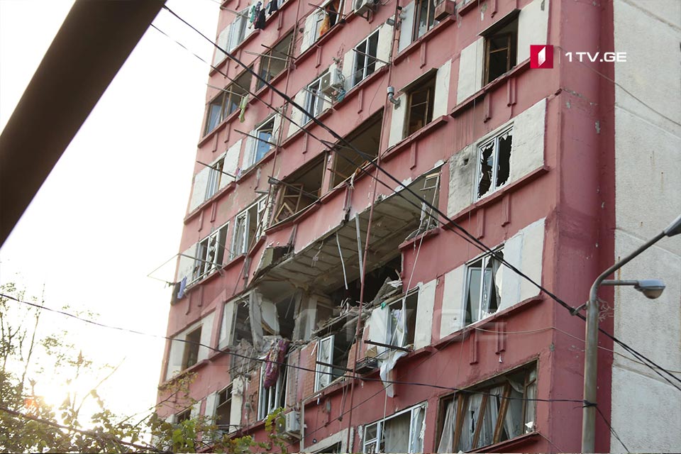 Пострадавшим в результате взрыва на проспекте Гурамишвили оказывается медицинская помощь