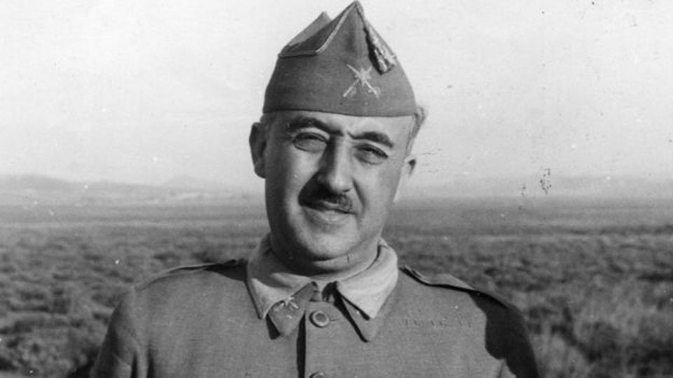 В Испании перезахоронили останки диктатора Франциско Франко